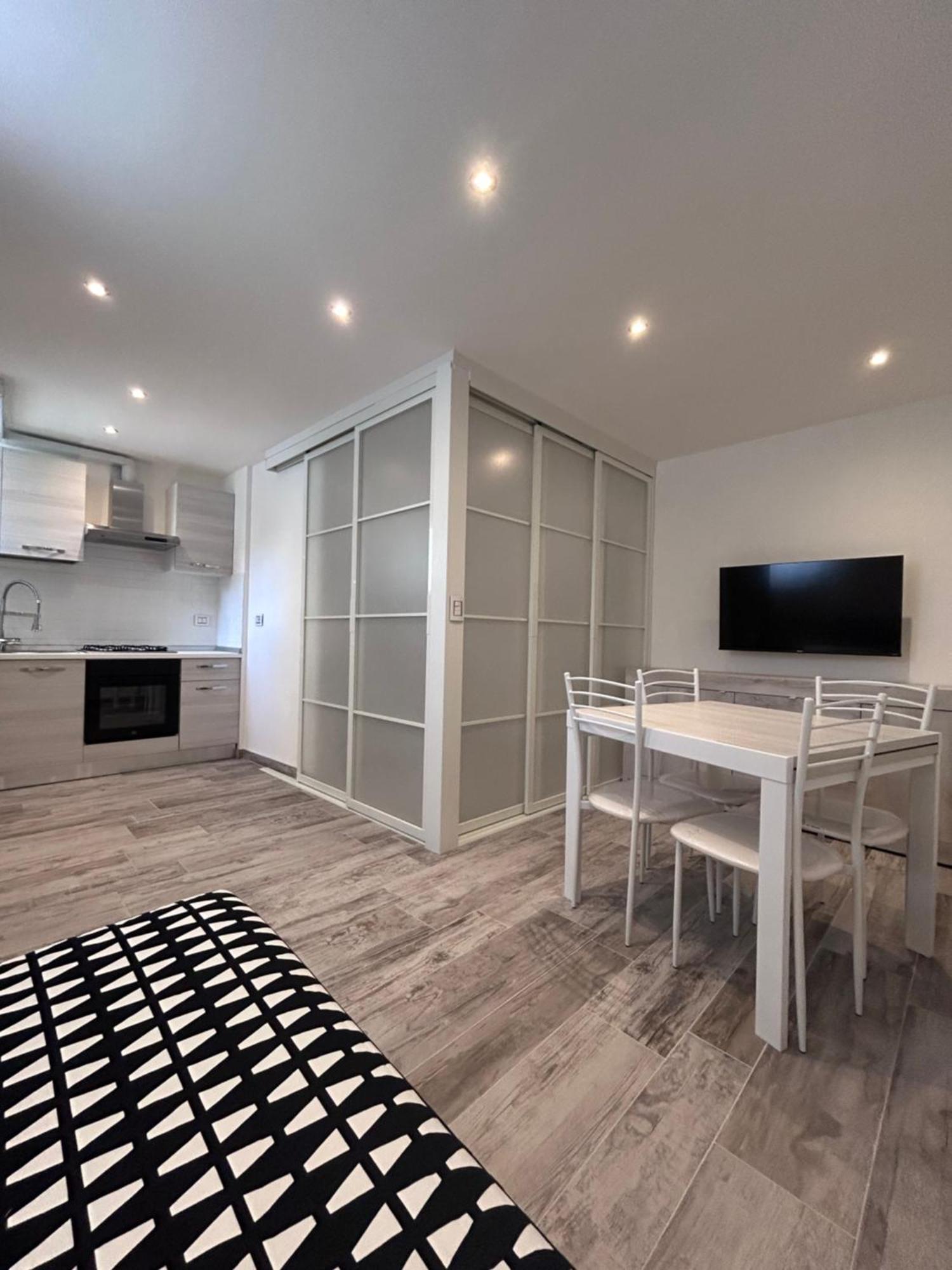סניגליה A Casa Di Mely Beach מראה חיצוני תמונה